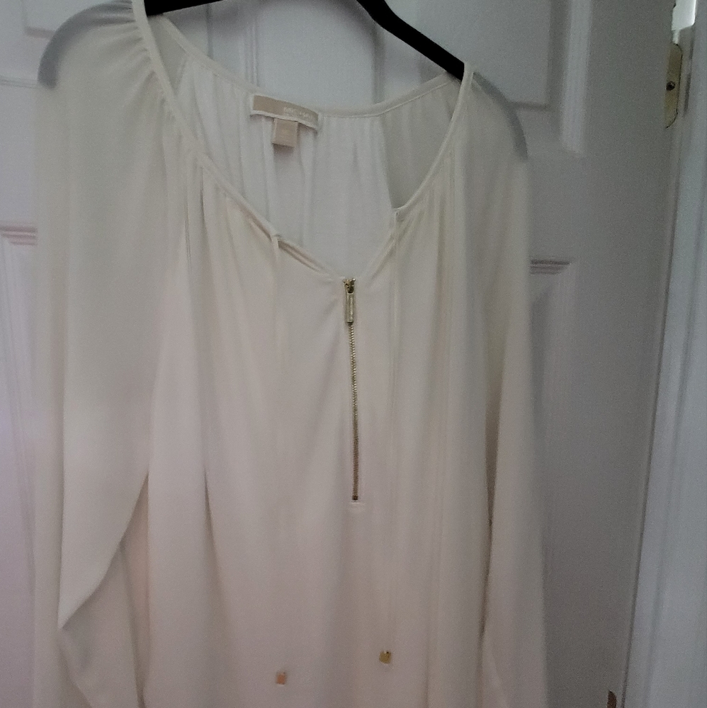 Michael Kors NWOT XL Creme Sheer Sleeve Blouse/Top
